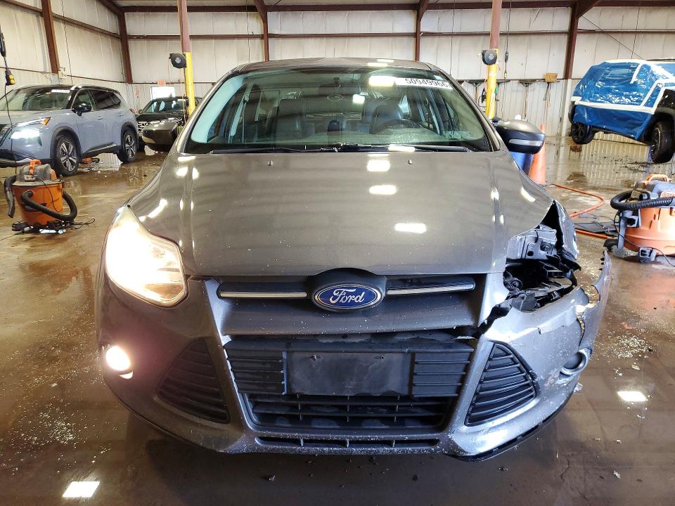 50949966 :رقم المزاد ، 1FADP3K24EL204356 vin ، 2014 Ford Focus مزاد بيع