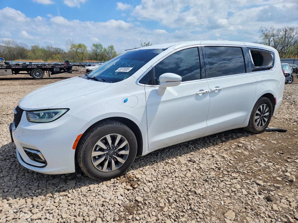 48679086 :رقم المزاد ، 2C4RC1L75NR173832 vin ، 2022 Chrysler Pacifica مزاد بيع