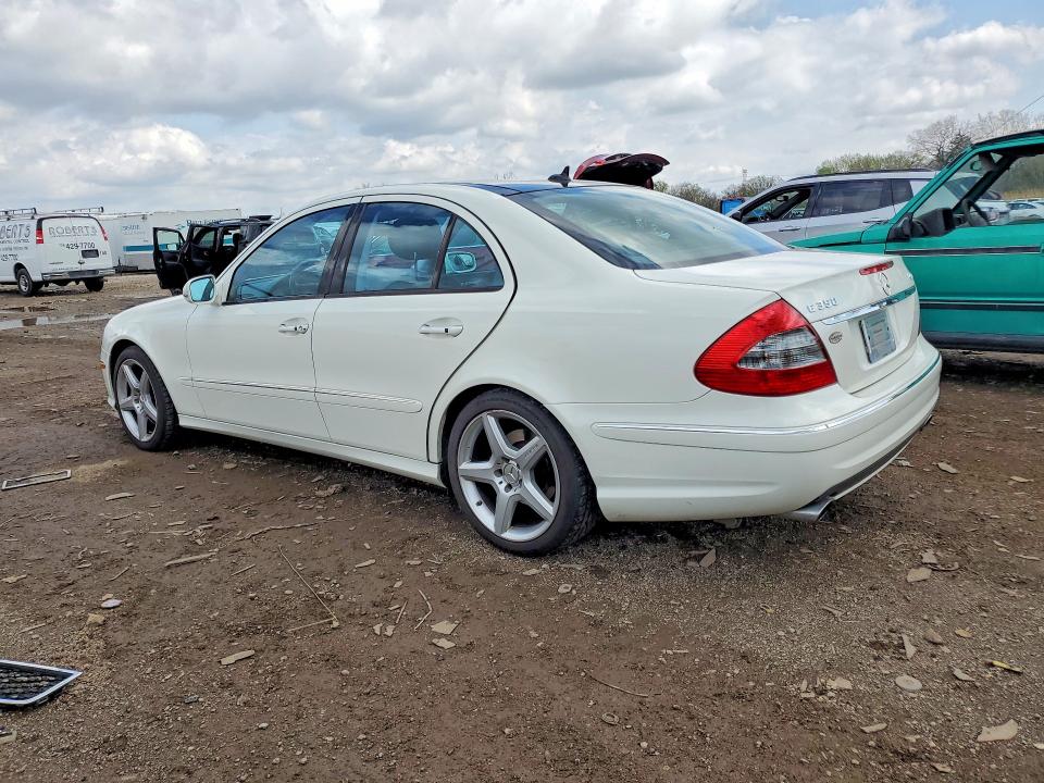 50279396 :رقم المزاد ، WDBUF87X69B414062 vin ، 2009 Mercedes-benz E مزاد بيع