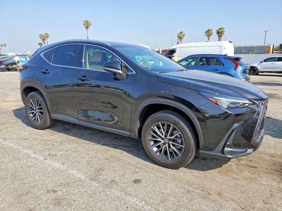 Продажа на аукционе авто 2026 Lexus Nx 350h, vin: 2T2GKCEZ1TC070369, номер лота: 52020116