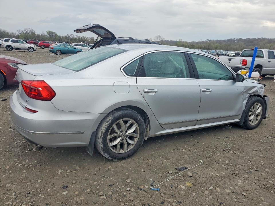 48138696 :رقم المزاد ، 1VWAT7A35GC036155 vin ، 2016 Volkswagen Passat مزاد بيع