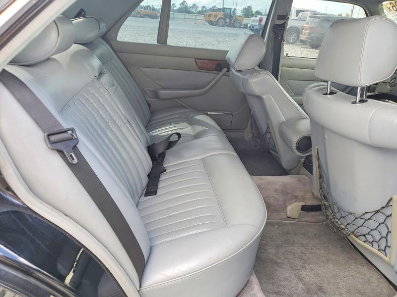 Продажа на аукционе авто 1987 Mercedes-benz 420, vin: WDBCA35D2HA318939, номер лота: 48277496