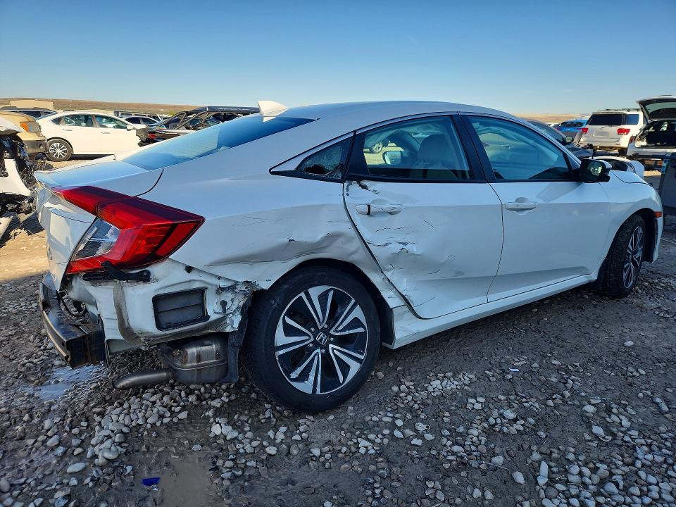 51520666 :رقم المزاد ، 2HGFC1F36GH636177 vin ، 2016 Honda Civic مزاد بيع