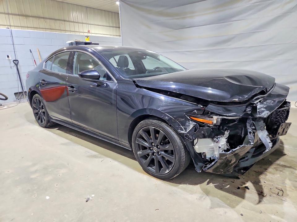 2021 Mazda 3 მანქანა იყიდება აუქციონზე, vin: JM1BPBAY7M1311042, აუქციონის ნომერი: 49956086