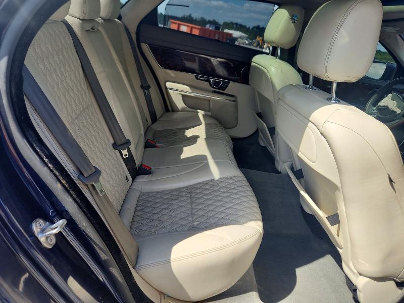 Продажа на аукционе авто 2016 Jaguar Xjl, vin: SAJWA2G71G8V92592, номер лота: 49246416