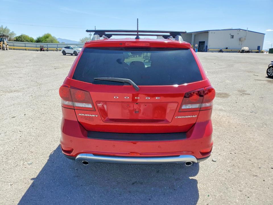 49493316 :رقم المزاد ، 3C4PDCGG4JT228255 vin ، 2018 Dodge Journey مزاد بيع