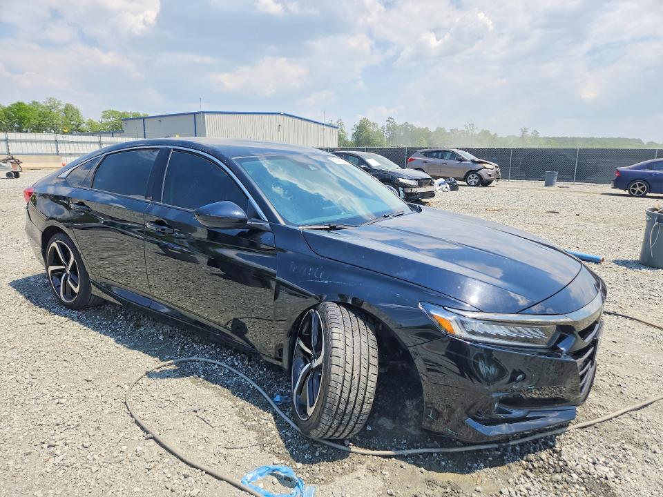 51097916 :رقم المزاد ، 1HGCV1F40NA061608 vin ، 2022 Honda Accord مزاد بيع