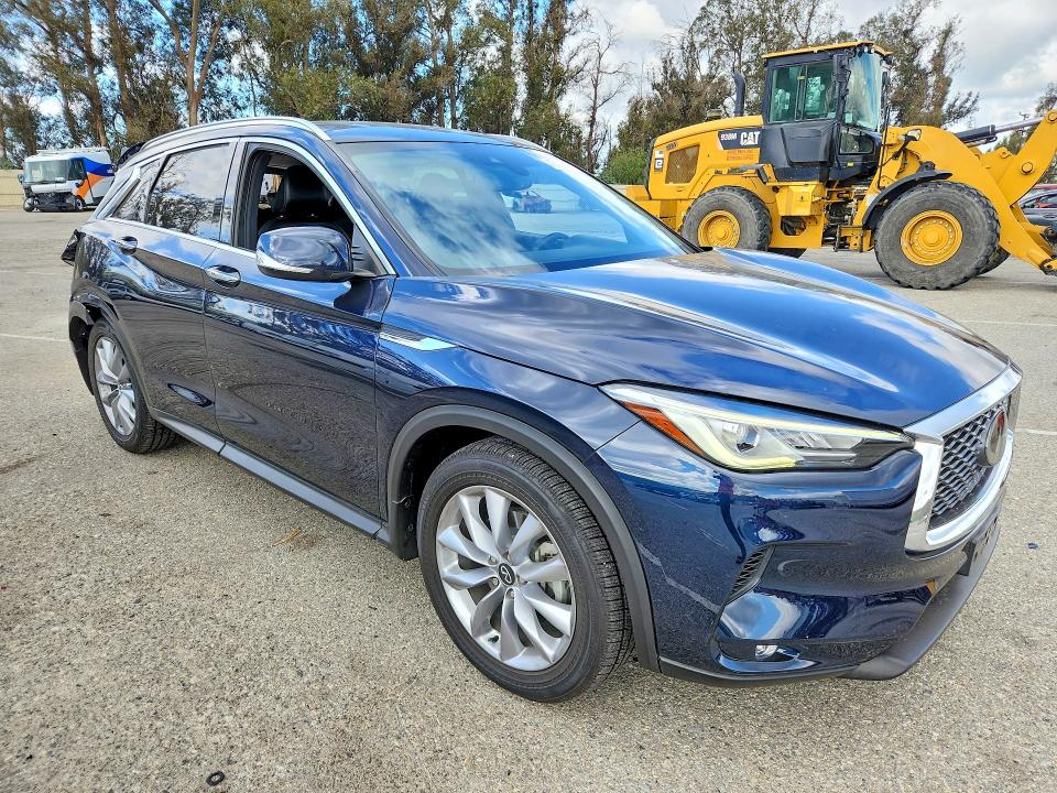 2020 Infiniti Qx50 მანქანა იყიდება აუქციონზე, vin: 3PCAJ5M14LF112243, აუქციონის ნომერი: 48439006