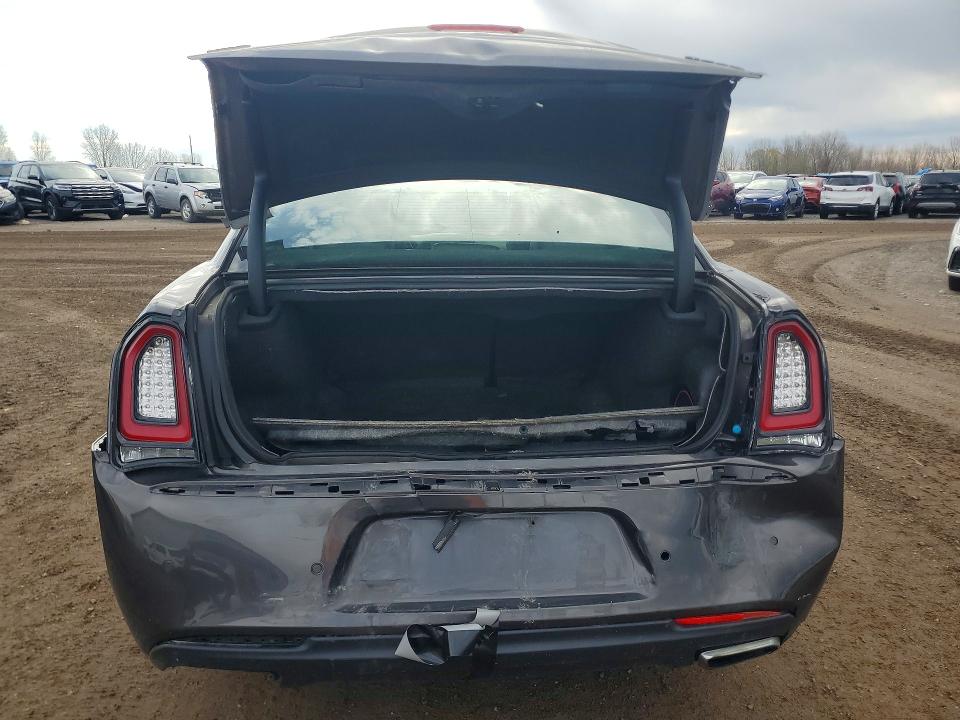 Продажа на аукционе авто 2017 Chrysler 300, vin: 2C3CCAGG1HH622261, номер лота: 48639726