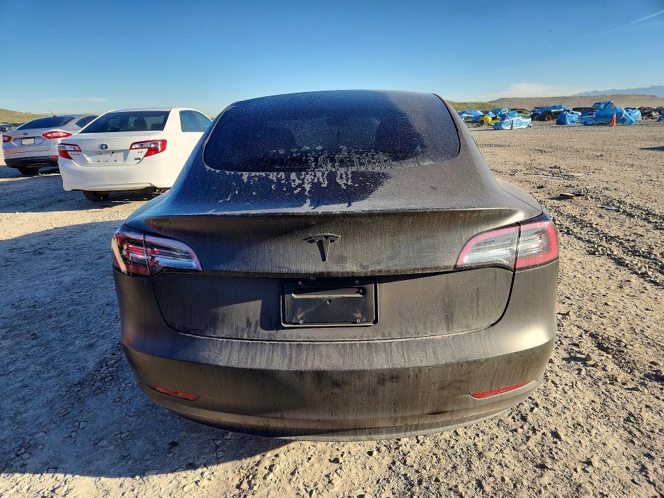48678816 :رقم المزاد ، 5YJ3E1EB1NF195291 vin ، 2022 Tesla Model 3 مزاد بيع