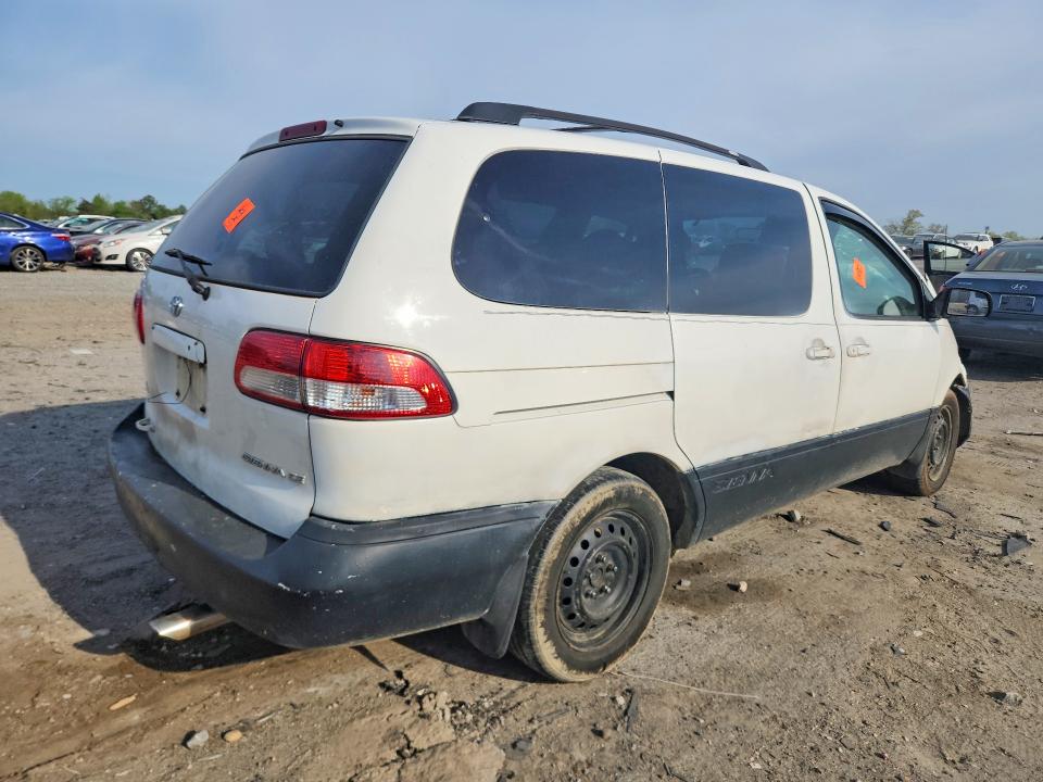 49261976 :رقم المزاد ، 4T3ZF19C62U437251 vin ، 2002 Toyota Sienna مزاد بيع