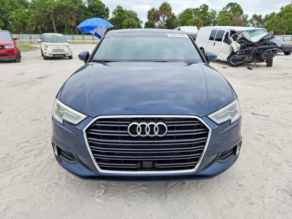 Продажа на аукционе авто 2018 Audi A3, vin: WAUAUGFF9J1069419, номер лота: 50075106