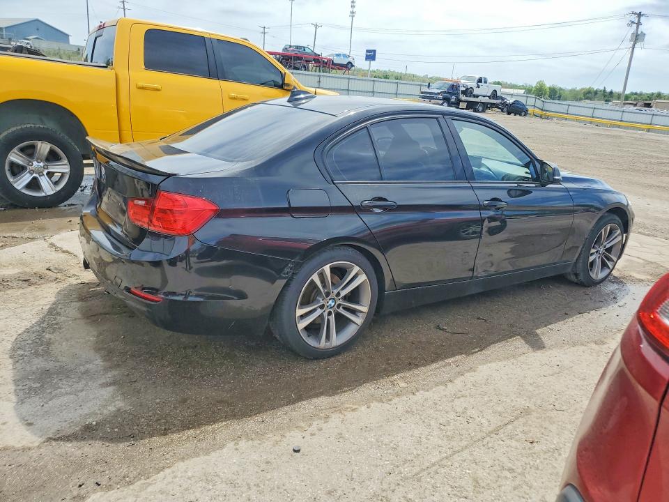 2013 Bmw 328 მანქანა იყიდება აუქციონზე, vin: WBA3B5G58DNS05464, აუქციონის ნომერი: 49899416