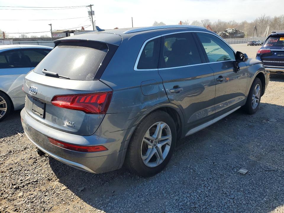 2018 Audi Q5 მანქანა იყიდება აუქციონზე, vin: WA1BNAFY7J2088820, აუქციონის ნომერი: 49440176