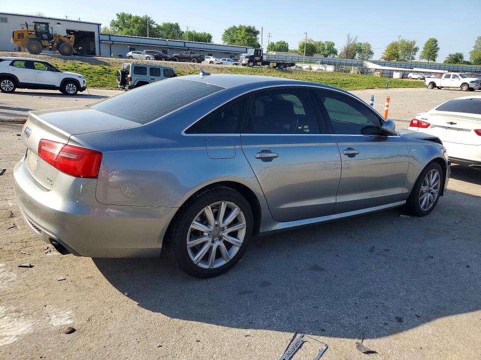 51019826 :رقم المزاد ، WAUFGAFC7FN002642 vin ، 2015 Audi A6 مزاد بيع