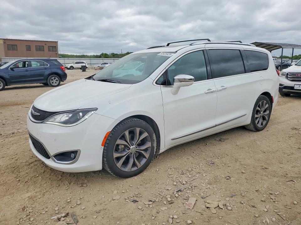 Продажа на аукционе авто 2017 Chrysler Pacifica, vin: 2C4RC1GG7HR505011, номер лота: 50925926
