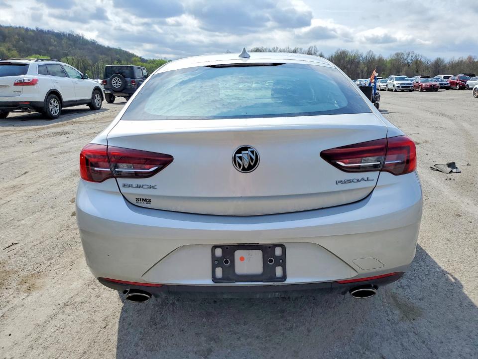 50053706 :رقم المزاد ، W04GL6SX1J1055338 vin ، 2018 Buick Regal مزاد بيع