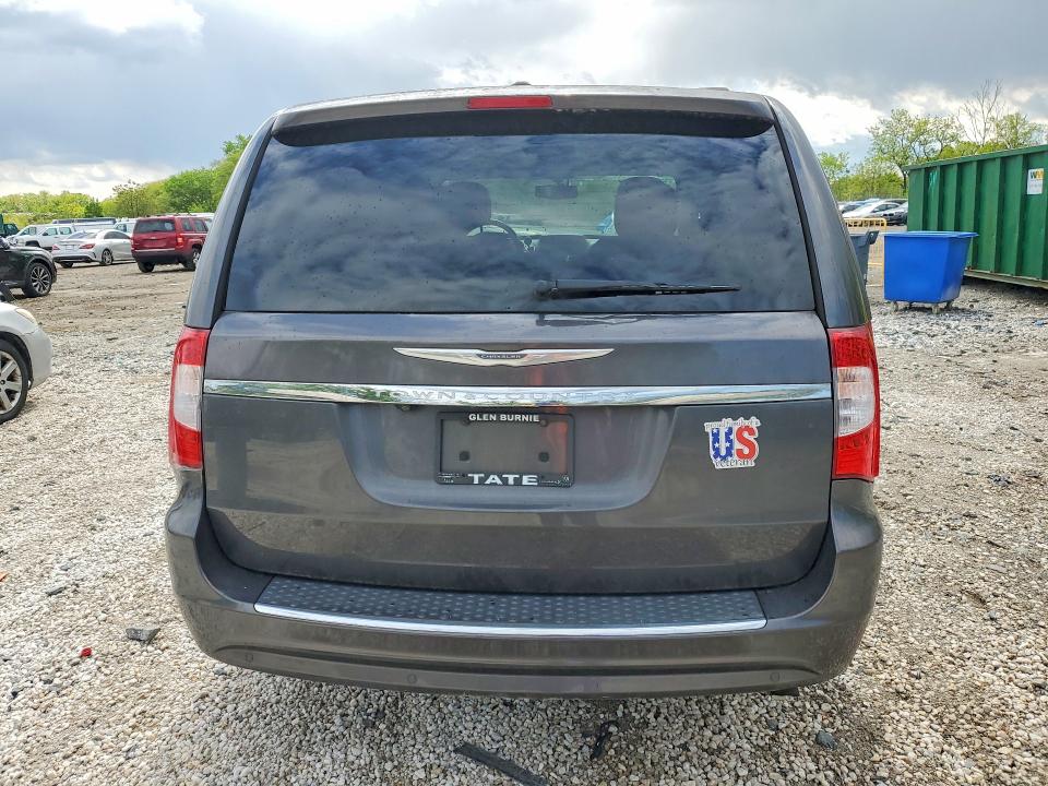 50388376 :رقم المزاد ، 2C4RC1CG4FR754739 vin ، 2015 Chrysler Town & Country مزاد بيع