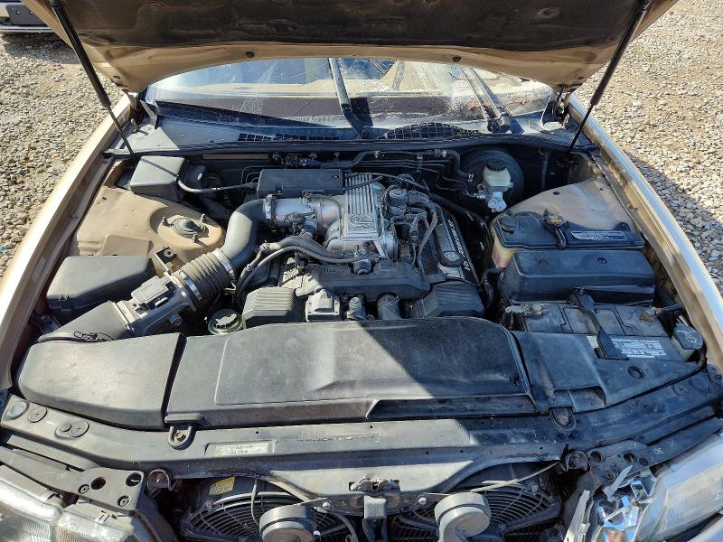 1994 Lexus Ls მანქანა იყიდება აუქციონზე, vin: JT8UF11E2R0213768, აუქციონის ნომერი: 49475156