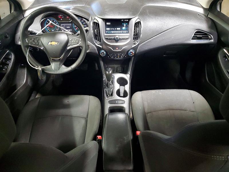 Продаж на аукціоні авто 2018 Chevrolet Cruze, vin: 1G1BE5SM3J7112221, номер лоту: 48988276