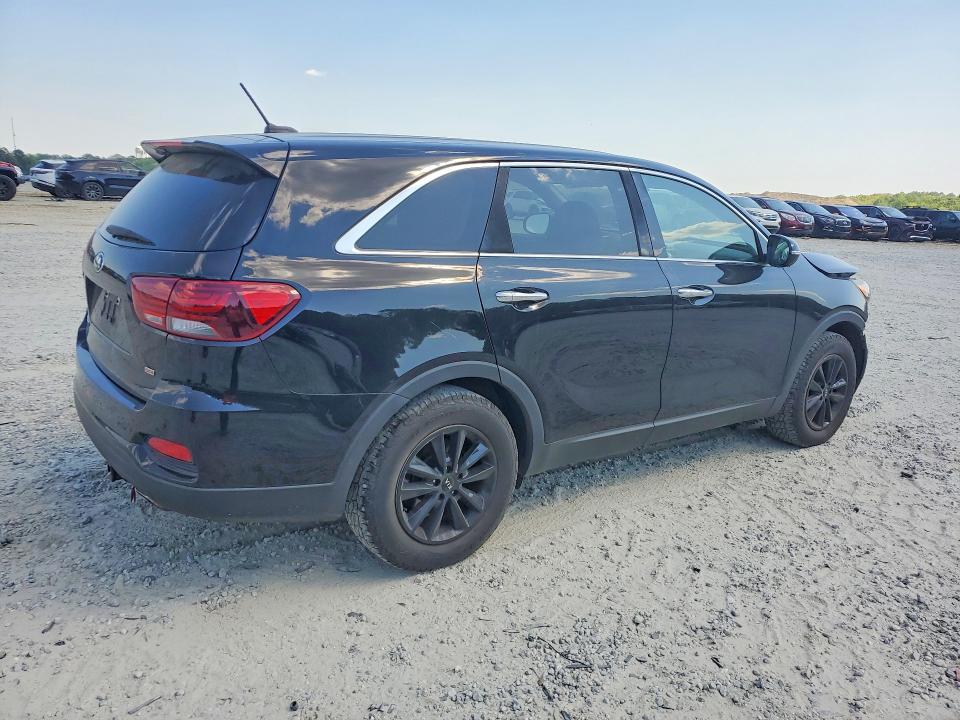 2019 Kia Sorento მანქანა იყიდება აუქციონზე, vin: 5XYPG4A30KG584343, აუქციონის ნომერი: 49095266