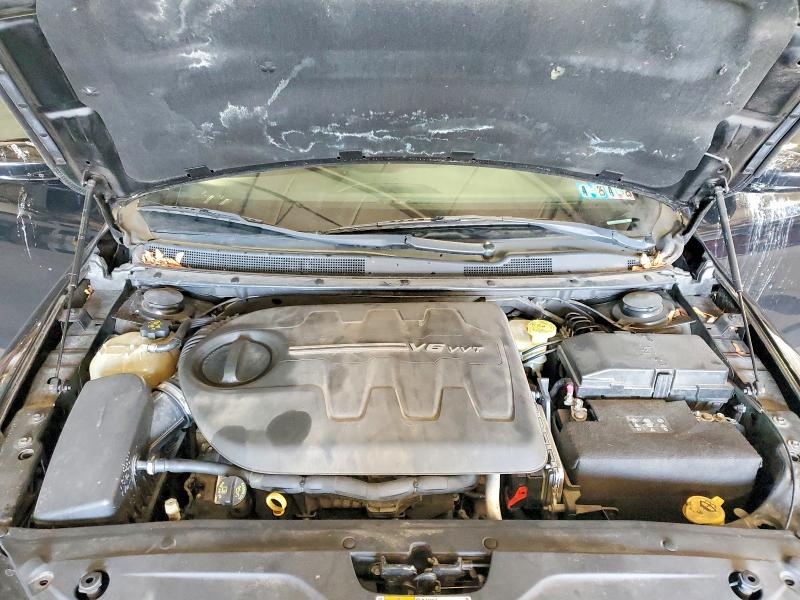 49447766 :رقم المزاد ، 1C3CCCBG6FN707006 vin ، 2015 Chrysler 200 مزاد بيع