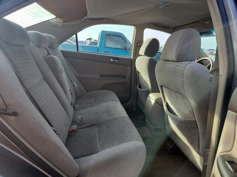 61665516 :رقم المزاد ، 4T1BE32K16U661740 vin ، 2006 Toyota Camry مزاد بيع