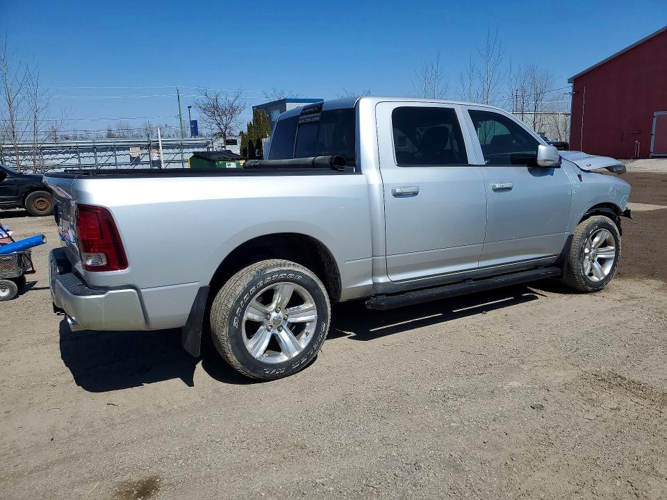 2015 Dodge/ram Ram 1500 Sport Crew მანქანა იყიდება აუქციონზე, vin: 1C6RR7MT4FS532348, აუქციონის ნომერი: 48301126