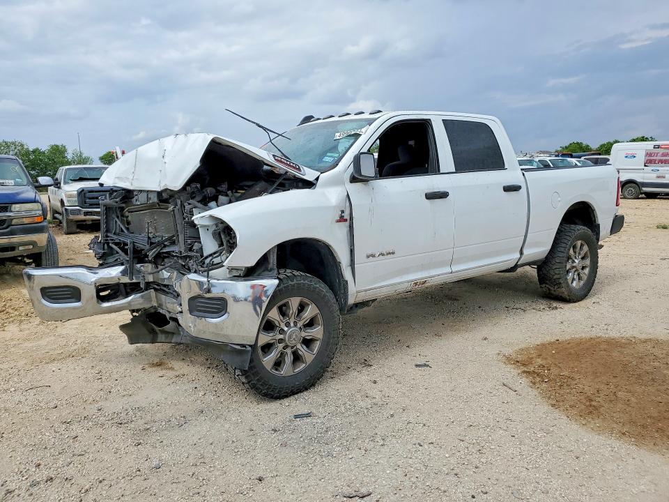Продажа на аукционе авто 2022 Ram 2500, vin: 3C6UR5CLXNG220654, номер лота: 49902846