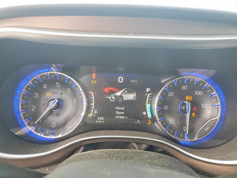 48731006 :رقم المزاد ، 2C4RC1EG5HR507701 vin ، 2017 Chrysler Pacifica مزاد بيع