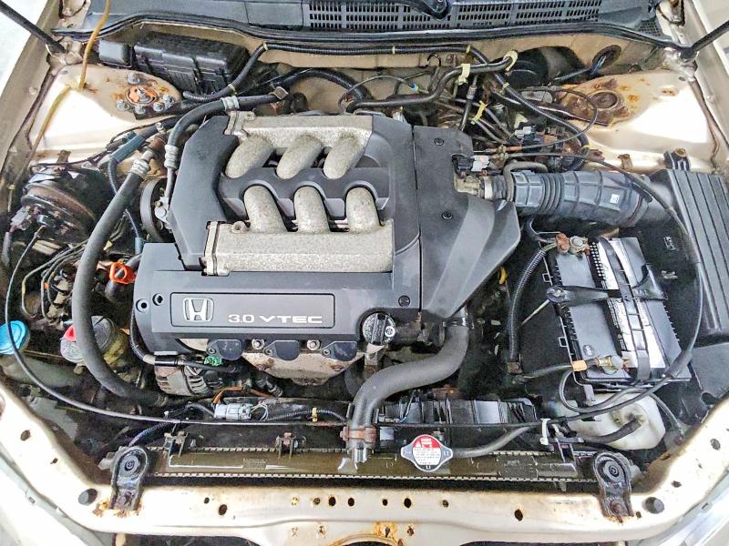 47966106 :رقم المزاد ، 1HGCG1644YA009235 vin ، 2000 Honda Accord مزاد بيع