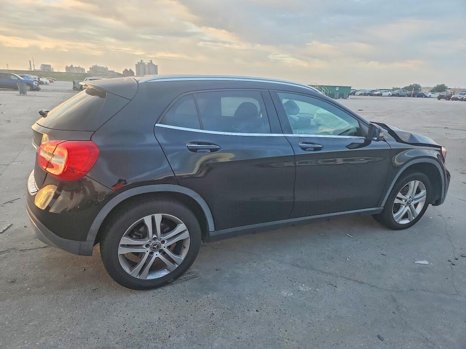 Aukcja sprzedaży 2018 Mercedes-benz Gla, vin: WDCTG4EB5JJ406551, numer aukcji: 48670206