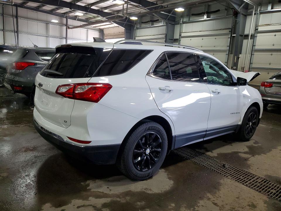 Продаж на аукціоні авто 2018 Chevrolet Equinox, vin: 2GNAXJEV5J6182384, номер лоту: 50901226