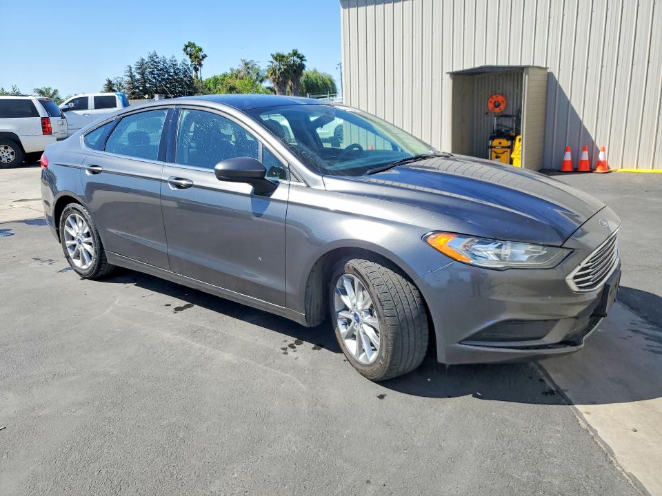 2017 Ford Fusion მანქანა იყიდება აუქციონზე, vin: 3FA6P0HD5HR294915, აუქციონის ნომერი: 48065416