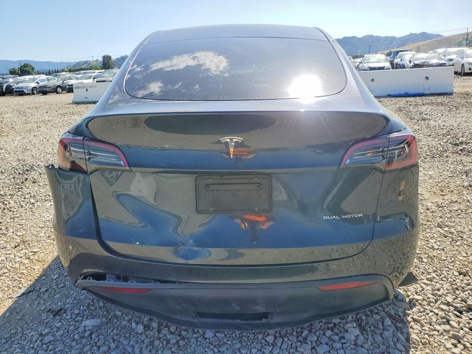 Продажа на аукционе авто 2024 Tesla Model Y, vin: 7SAYGDEEXRF068446, номер лота: 51856256