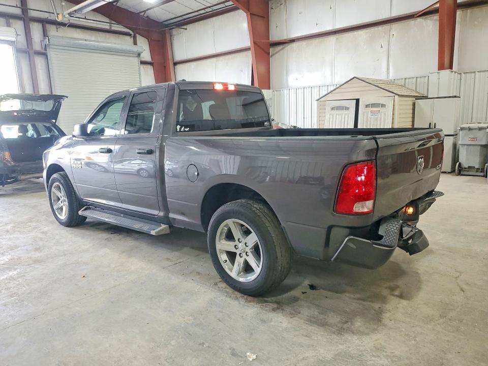 50579676 :رقم المزاد ، 1C6RR7FG1JS265288 vin ، 2018 Ram 1500 مزاد بيع