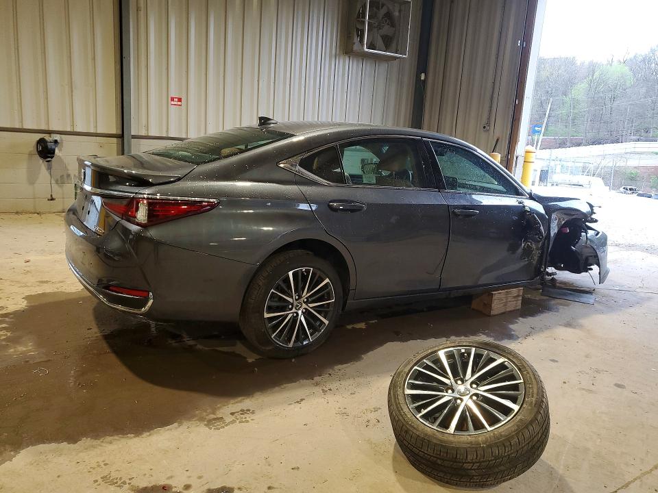 49406806 :رقم المزاد ، 58ADA1C12RU054242 vin ، 2024 Lexus Es 300h مزاد بيع