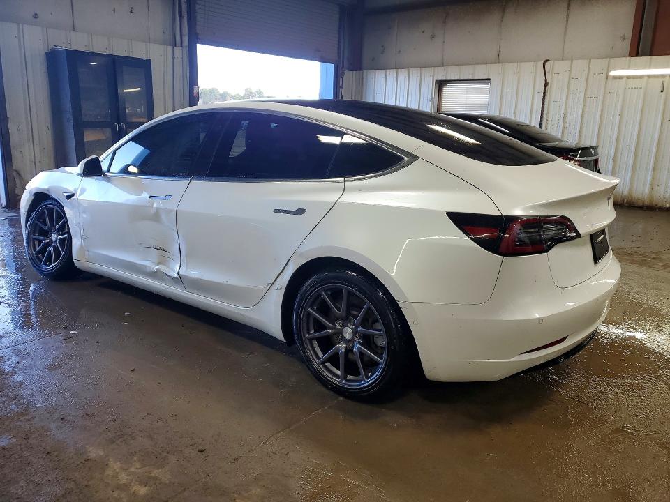 48607176 :رقم المزاد ، 5YJ3E1EA3KF412004 vin ، 2019 Tesla Model 3 مزاد بيع