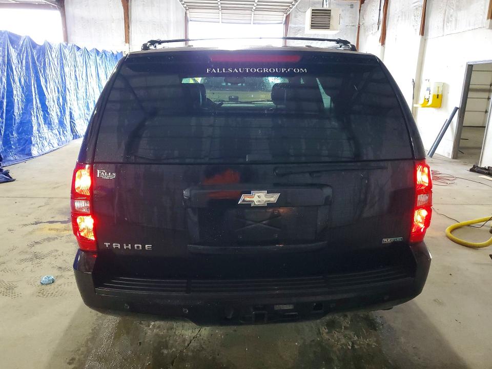 51623086 :رقم المزاد ، 1GNSKBE05BR242991 vin ، 2011 Chevrolet Tahoe مزاد بيع