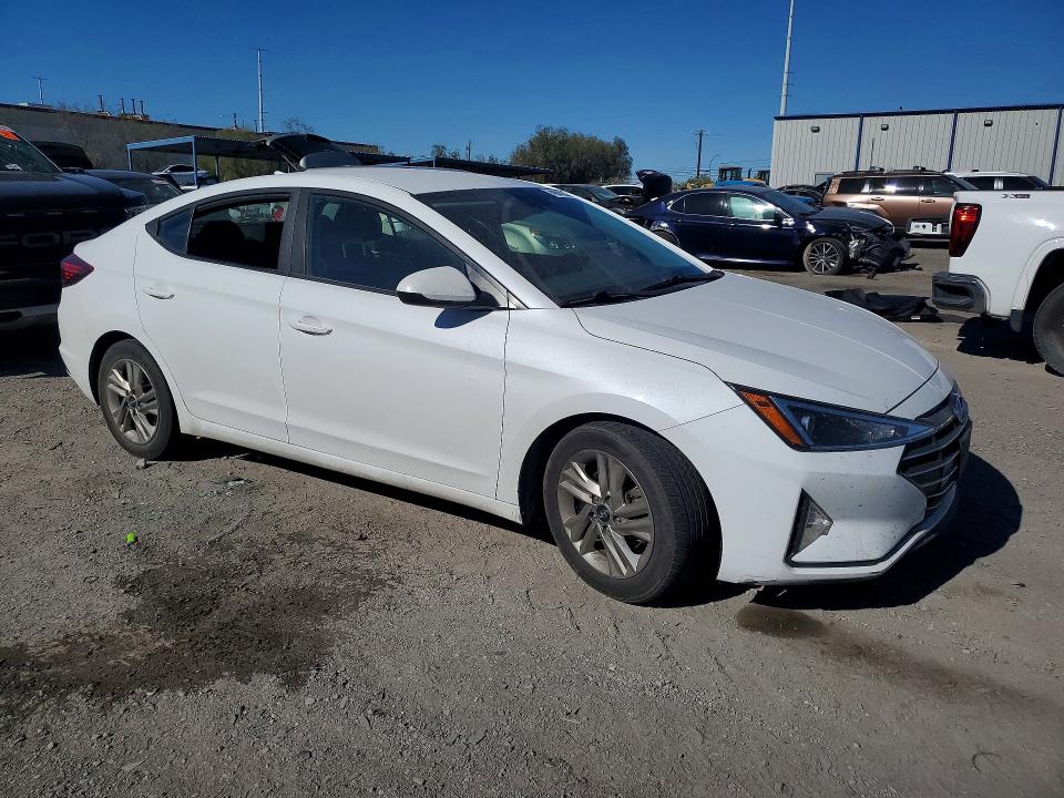 2020 Hyundai Elantra მანქანა იყიდება აუქციონზე, vin: 5NPD84LF6LH577706, აუქციონის ნომერი: 49842046