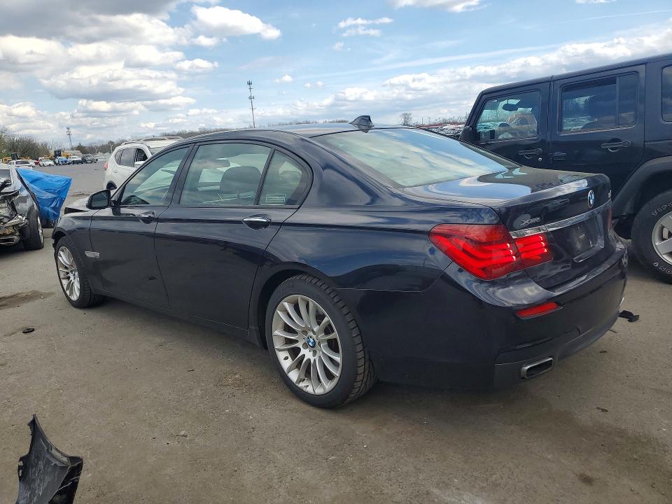 2014 Bmw 750 მანქანა იყიდება აუქციონზე, vin: WBAYF8C56ED653047, აუქციონის ნომერი: 47875196