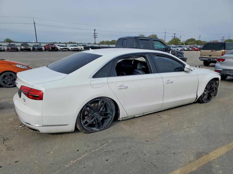 Продаж на аукціоні авто 2015 Audi A8, vin: WAU32AFD2FN028267, номер лоту: 51638116