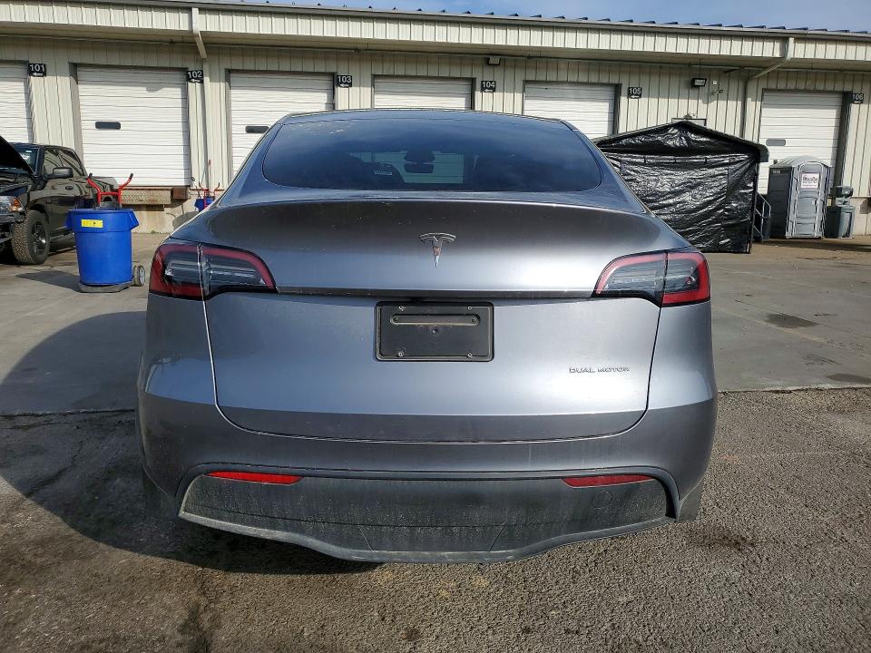 48396116 :رقم المزاد ، 7SAYGAEE5RF171062 vin ، 2024 Tesla Model Y مزاد بيع