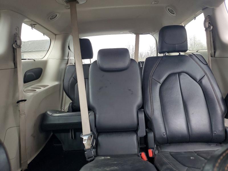 48746186 :رقم المزاد ، 2C4RC1BG5KR577579 vin ، 2019 Chrysler Pacifica مزاد بيع