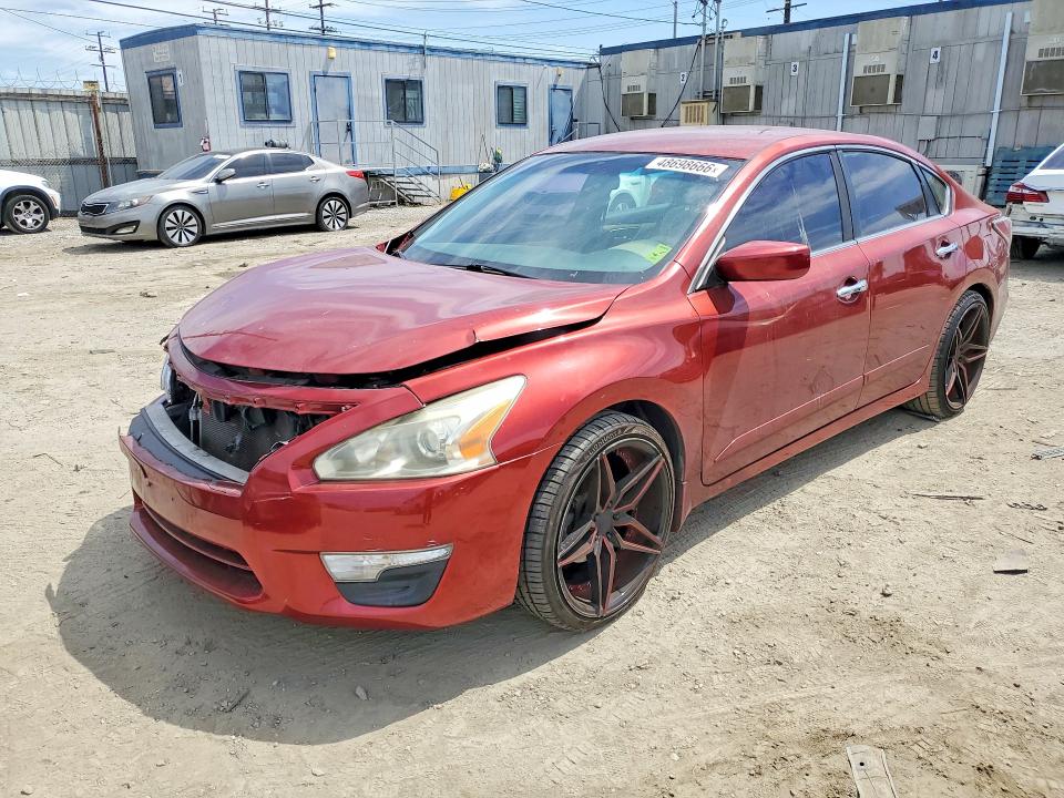 48698666 :رقم المزاد ، 1N4AL3AP9FN921370 vin ، 2015 Nissan Altima مزاد بيع