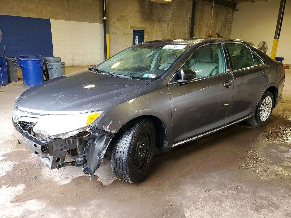 49491356 :رقم المزاد ، 4T4BF1FK8CR189663 vin ، 2012 Toyota Camry مزاد بيع