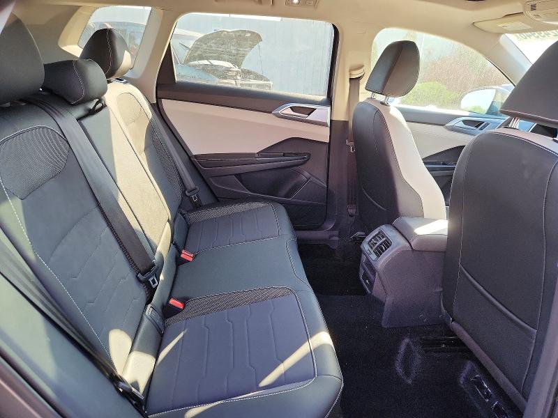Продажа на аукционе авто 2025 Volkswagen Taos, vin: 3VVVC7B23SM016618, номер лота: 50249946