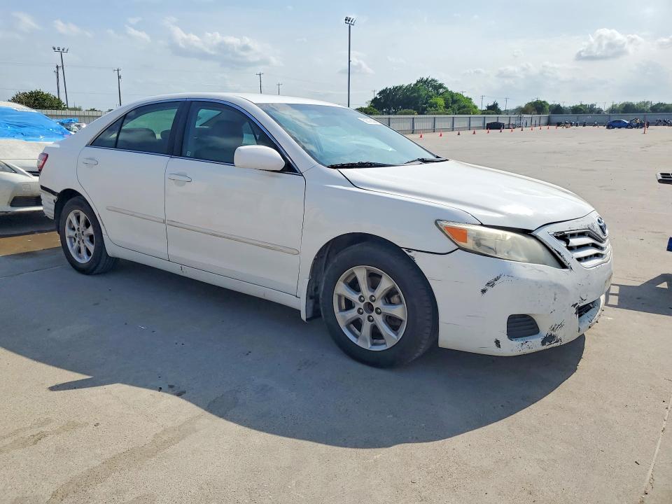 50572826 :رقم المزاد ، 4T1BF3EK9BU637852 vin ، 2011 Toyota Camry مزاد بيع