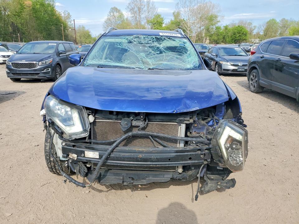 51178276 :رقم المزاد ، KNMAT2MV9HP514946 vin ، 2017 Nissan Rogue مزاد بيع