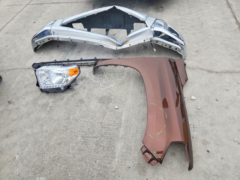 Продажа на аукционе авто 2014 Toyota Tundra, vin: 5TFGY5F16EX151976, номер лота: 50403416